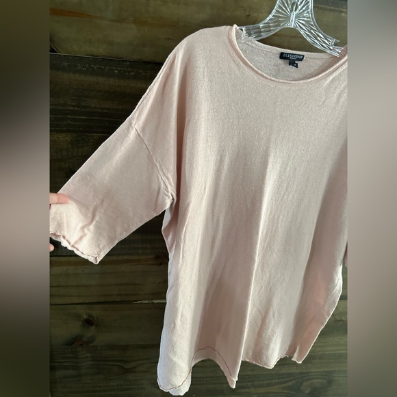 Eileen Fisher Organic Linen and Cotton Dropped Shoulder Light Pink Top - Picture 3 of 8